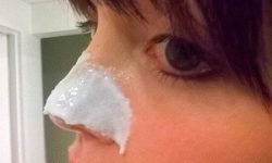 Помогает ли зубная паста от прыщей на лице? Отзывы, мой опыт применения